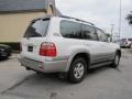 Natural White - Land Cruiser  Photo No. 6
