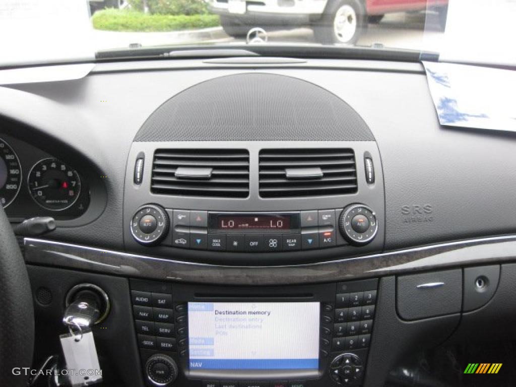 2008 Mercedes-Benz E 63 AMG Sedan Controls Photo #40398413