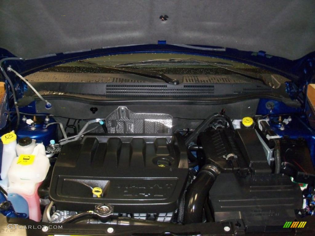 2010 Dodge Caliber R/T 2.4 Liter DOHC 16-Valve VVT 4 Cylinder Engine Photo #40399653