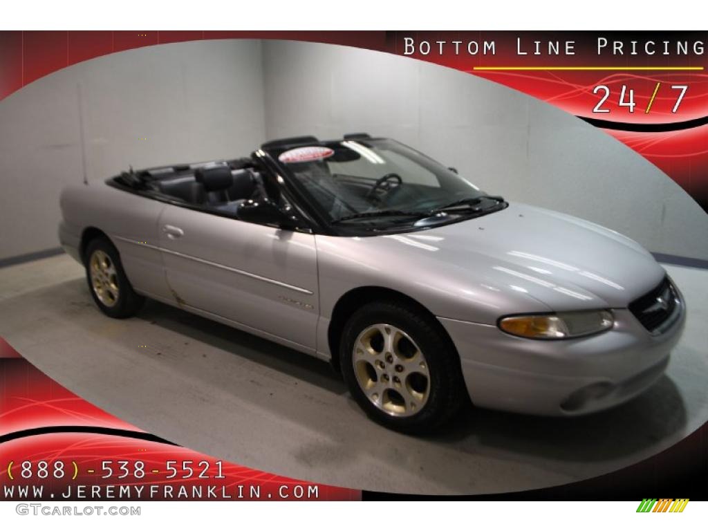 Bright Silver Metallic Chrysler Sebring