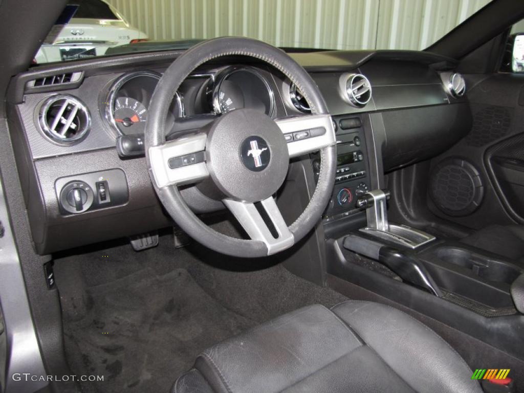 2007 Mustang V6 Premium Coupe - Tungsten Grey Metallic / Dark Charcoal photo #13