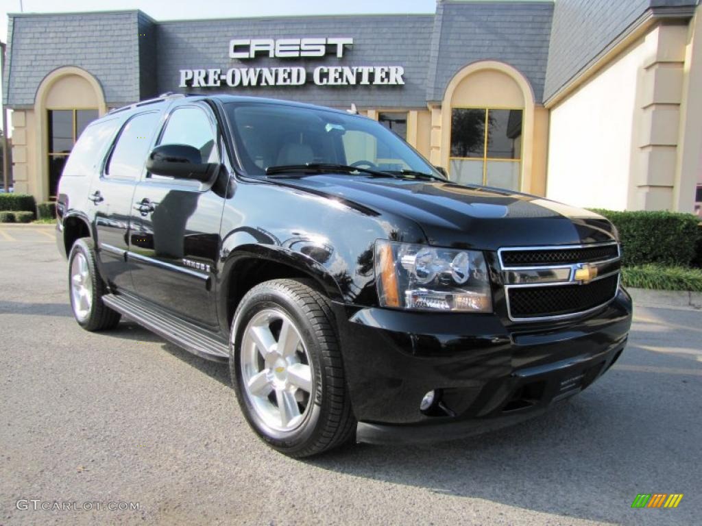 Black Chevrolet Tahoe