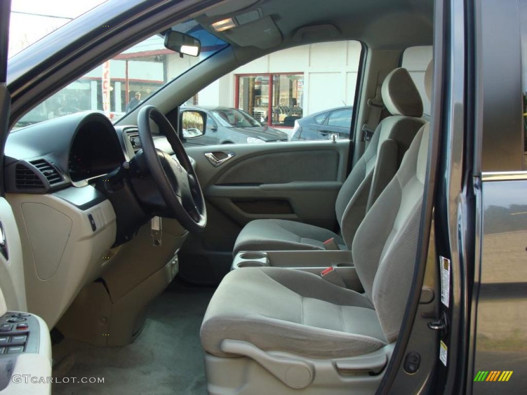 Gray Interior 2005 Honda Odyssey LX Photo #40402809