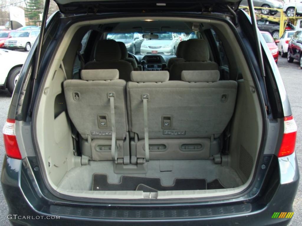 2005 Honda Odyssey LX Trunk Photo #40402973