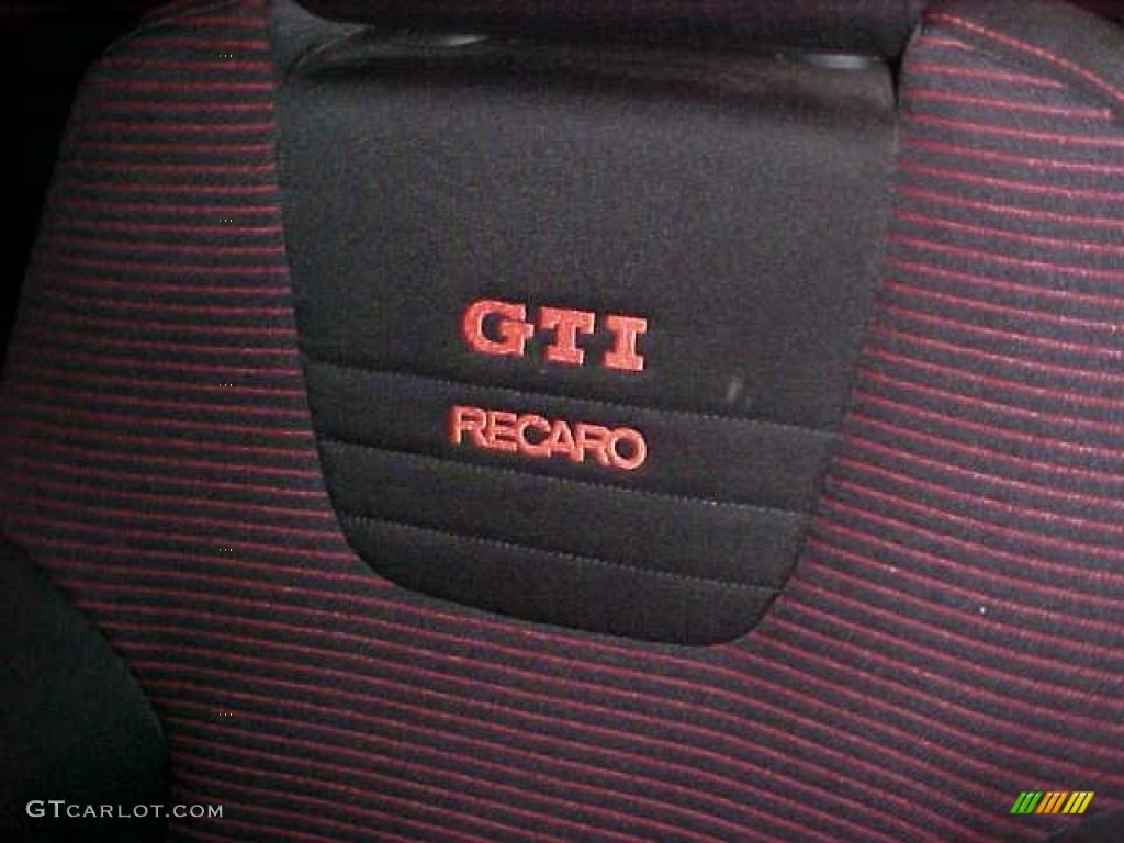 2002 Volkswagen GTI 1.8T Marks and Logos Photos