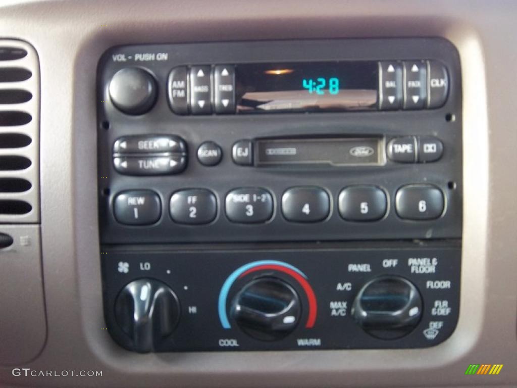 1997 Ford F150 XLT Extended Cab 4x4 Controls Photo #40404217
