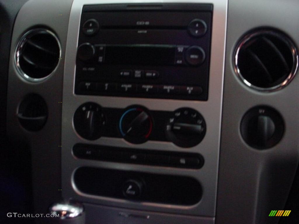 2007 Ford F150 Saleen S331 Supercharged SuperCab Controls Photo #40411336