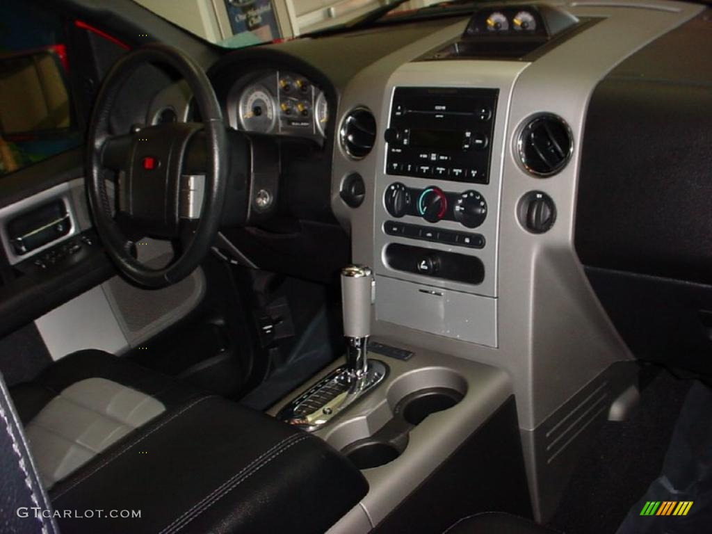 2007 Ford F150 Saleen S331 Supercharged SuperCab Saleen Dark Charcoal Dashboard Photo #40411350