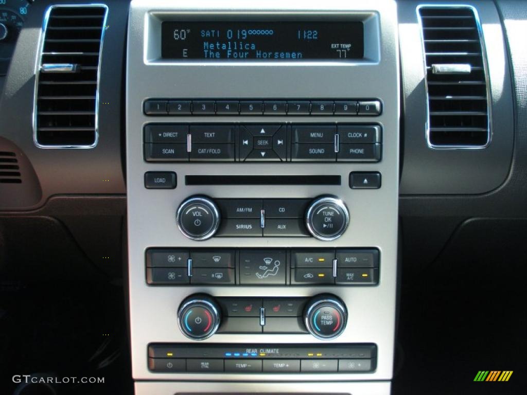 2011 Ford Flex SEL Controls Photo #40412360