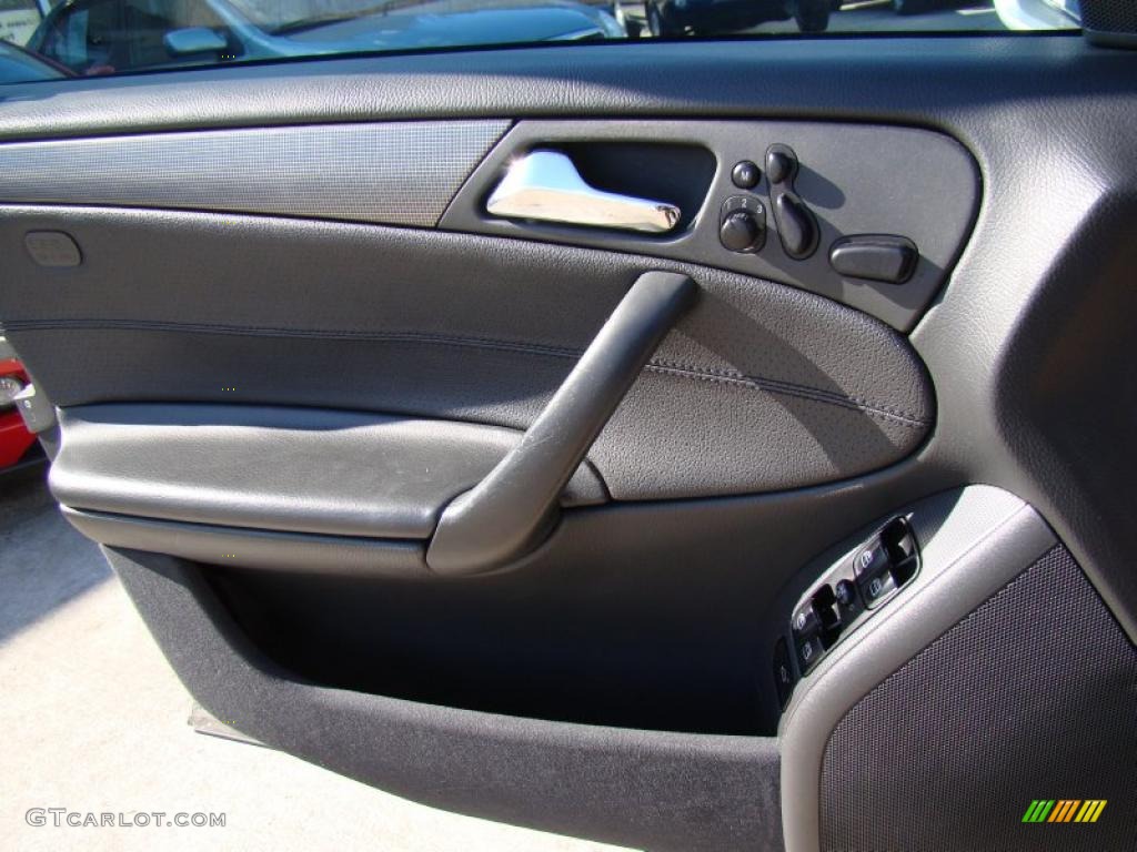 2003 Mercedes-Benz C 320 4Matic Sport Sedan Charcoal Door Panel Photo #40412740