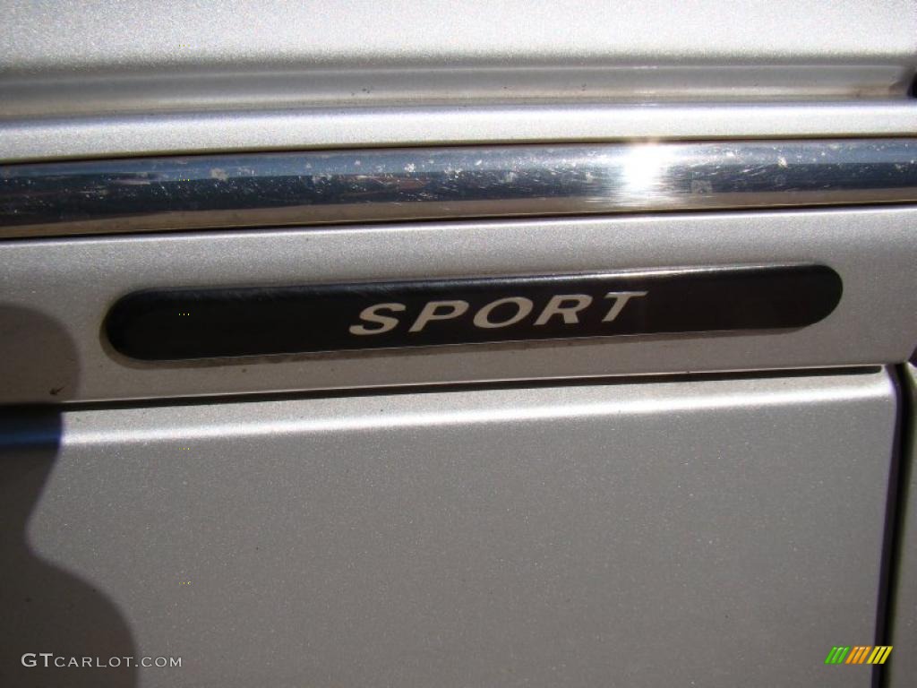 2003 Mercedes-Benz C 320 4Matic Sport Sedan Marks and Logos Photo #40413024