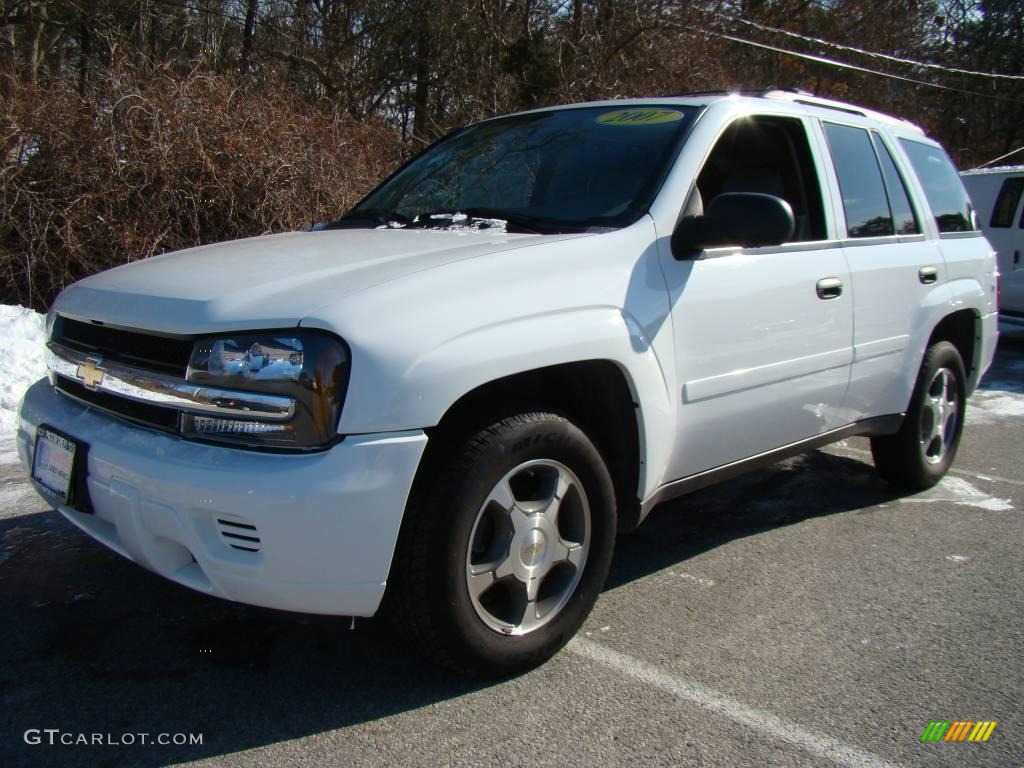 Summit White Chevrolet TrailBlazer