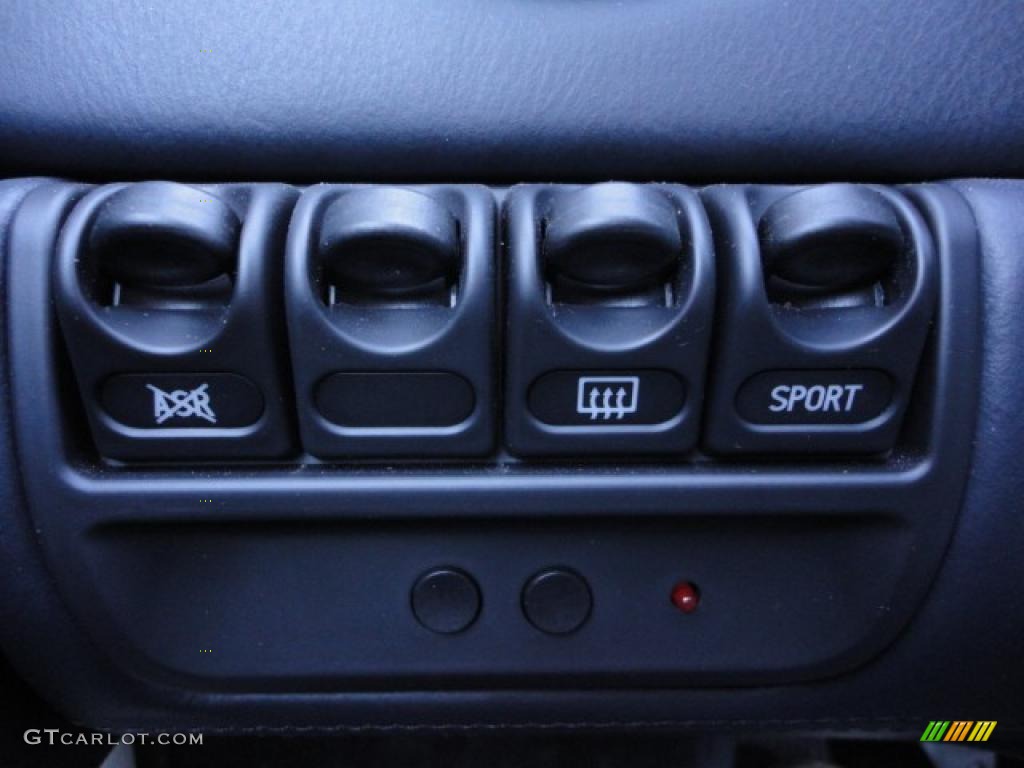 1999 Ferrari 360 Modena Controls Photo #40415652