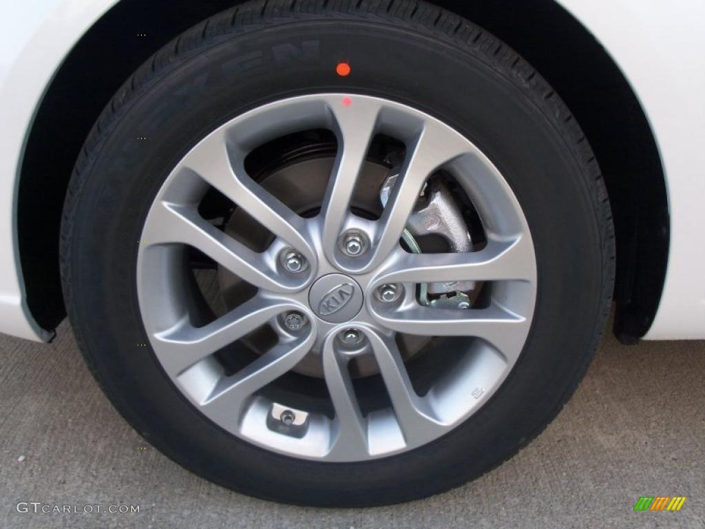 2011 Kia Forte EX Wheel Photo #40416176