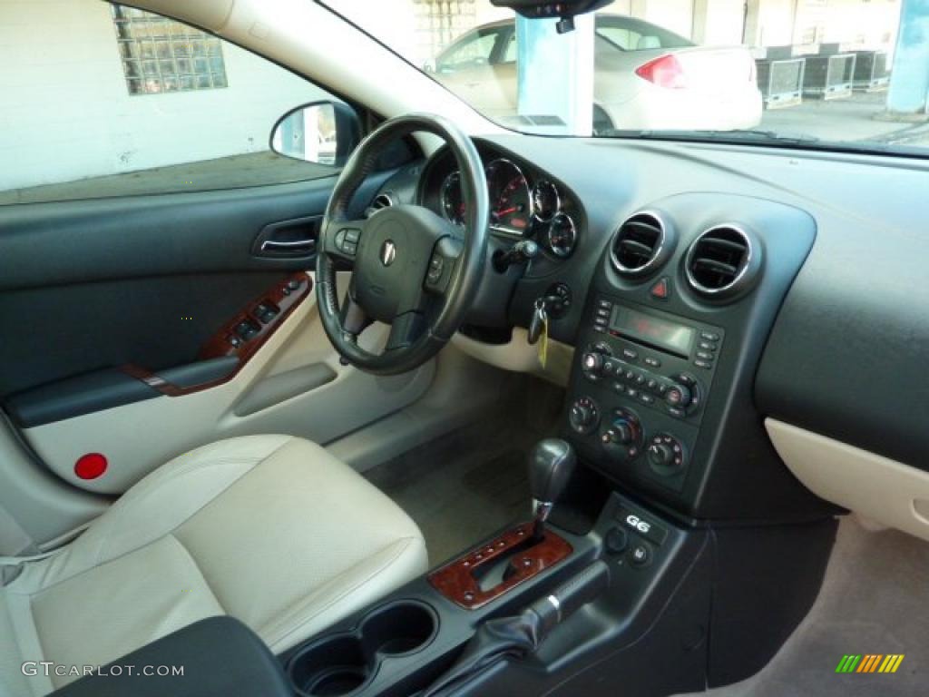 2005 G6 GT Sedan - Ivory White / Light Taupe photo #21