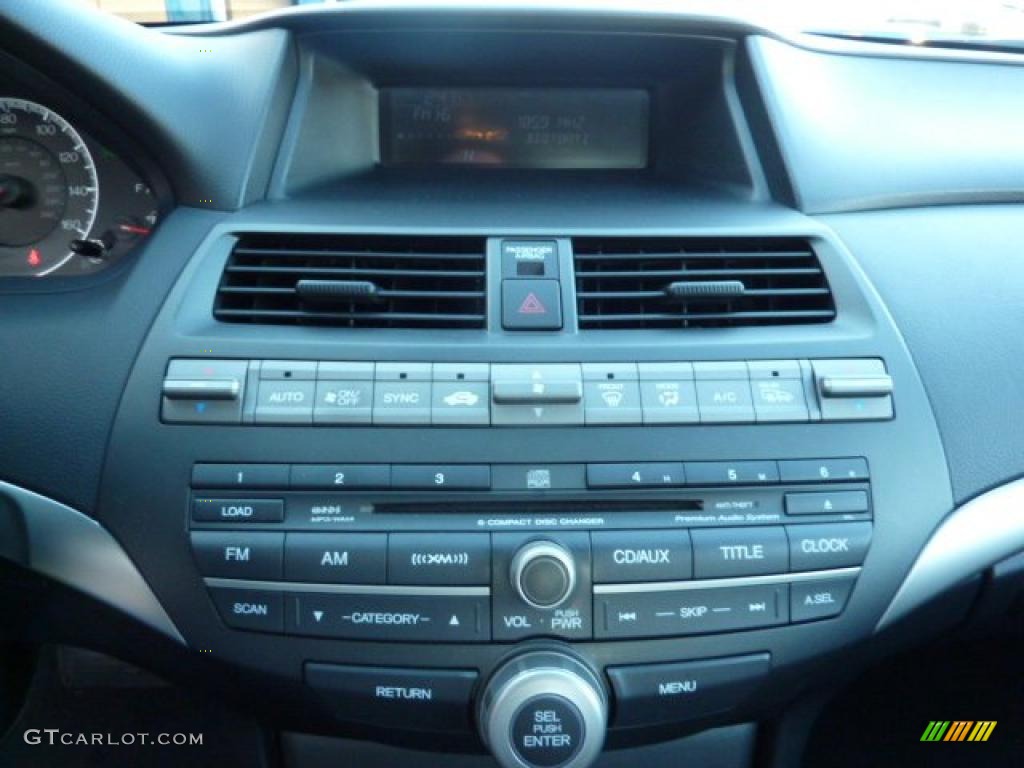 2010 Honda Accord EX-L V6 Coupe Controls Photo #40419112
