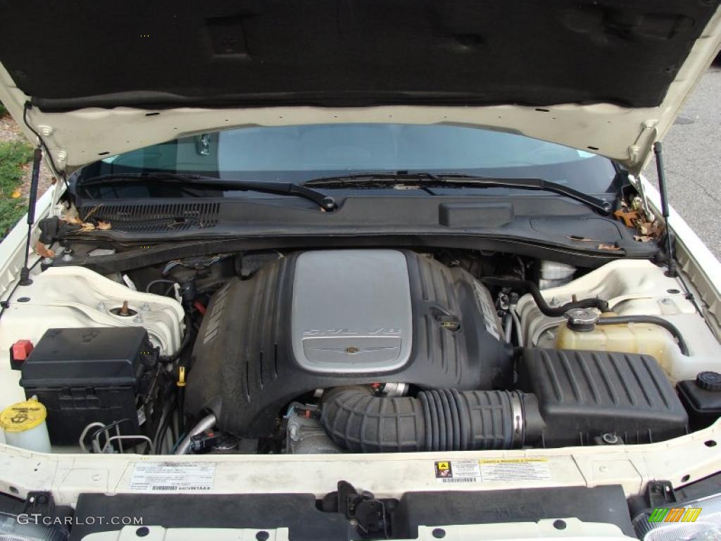 2008 Chrysler 300 C HEMI AWD 5.7 Liter HEMI OHV 16-Valve VVT MDS V8 Engine Photo #40420068