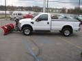 2009 Oxford White Ford F250 Super Duty XL Regular Cab 4x4  photo #4