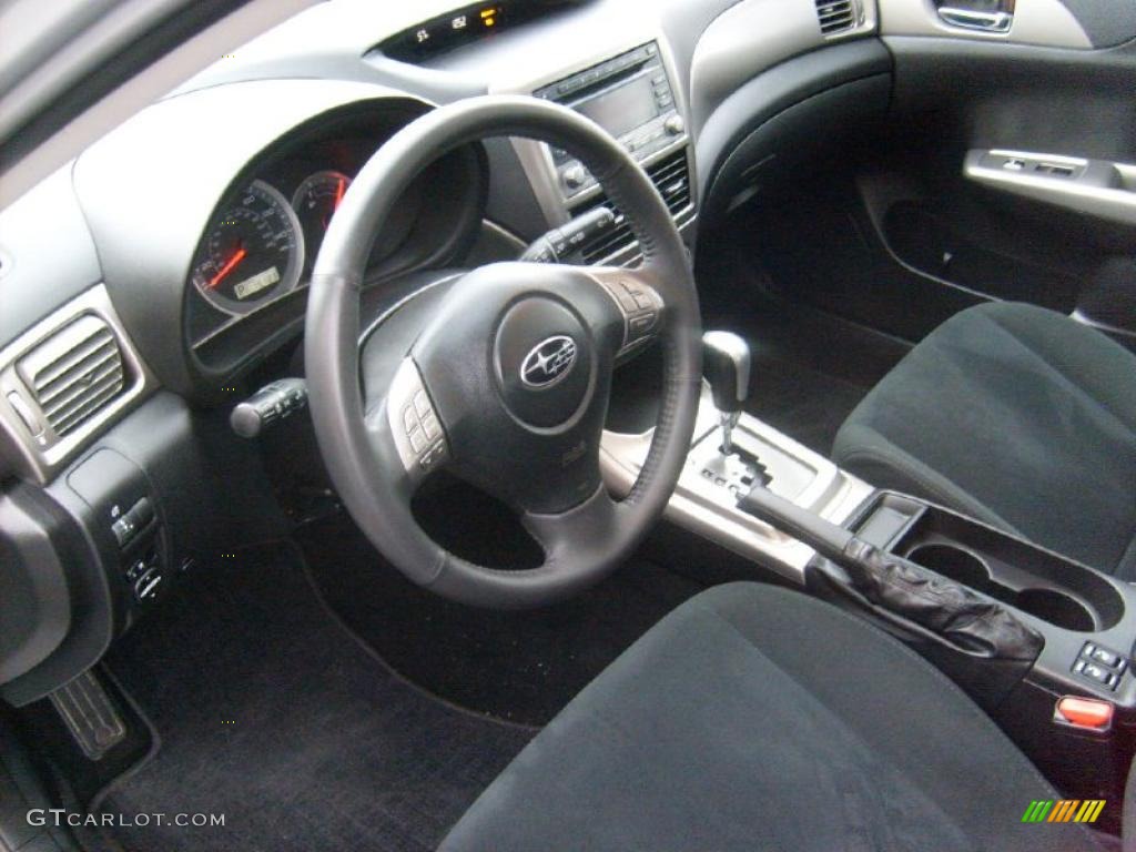 2010 Impreza 2.5i Premium Sedan - Spark Silver Metallic / Carbon Black photo #11