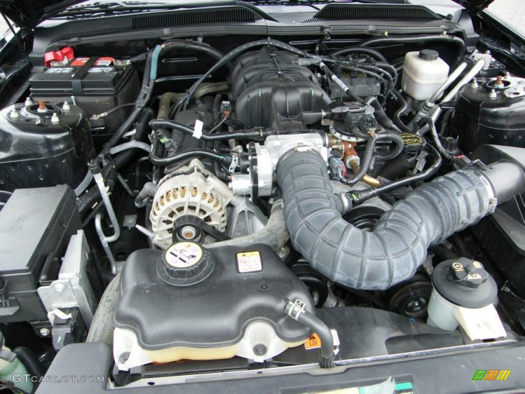 2007 Mustang V6 Premium Coupe - Black / Dark Charcoal photo #26