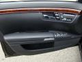 Black - S 550 4Matic Sedan Photo No. 7