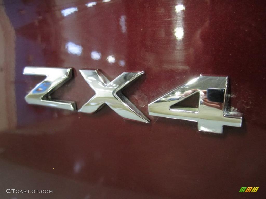 2006 Focus ZX4 SE Sedan - Dark Toreador Red Metallic / Dark Flint/Light Flint photo #15