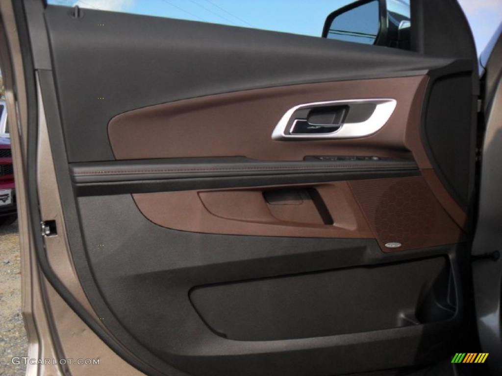 2011 Chevrolet Equinox LT Brownstone/Jet Black Door Panel Photo #40426336