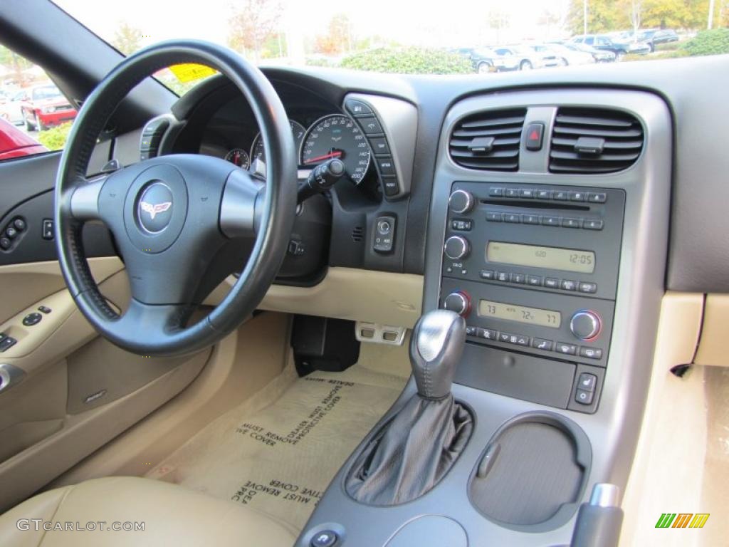 2006 Chevrolet Corvette Coupe Cashmere Beige Dashboard Photo #40430528