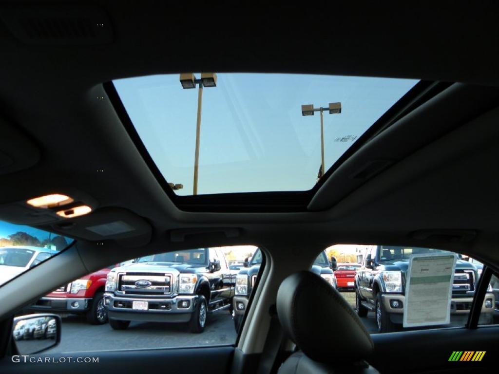 2011 Ford Fusion Sport Sunroof Photo #40432240