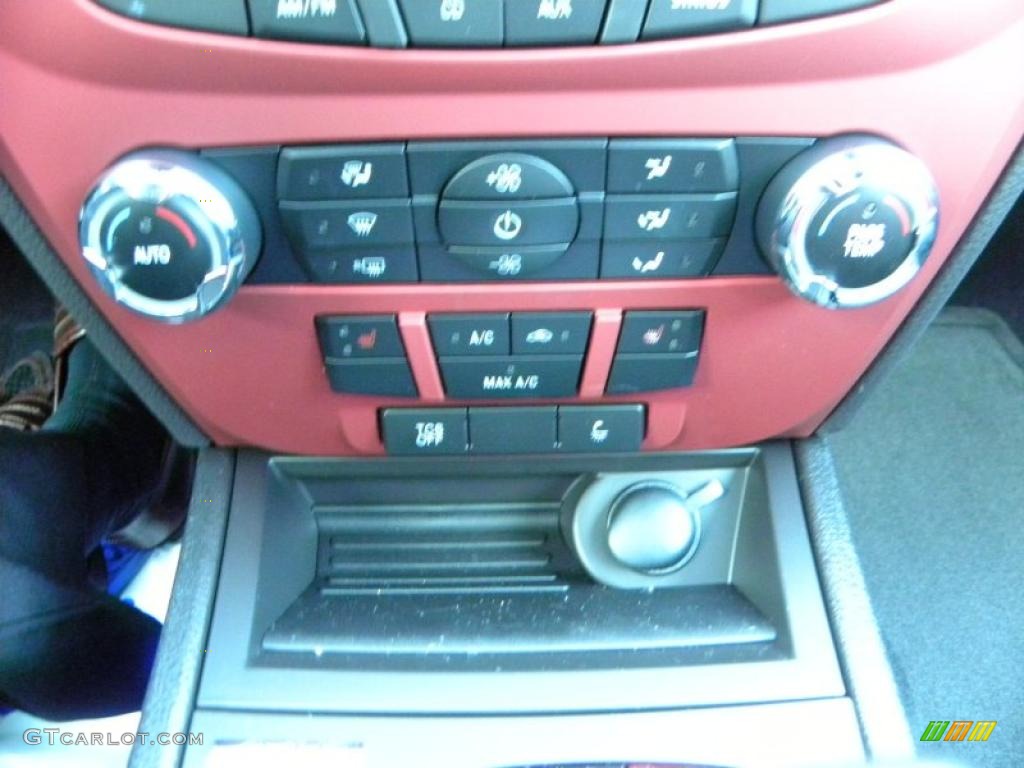 2011 Ford Fusion Sport Controls Photo #40432304