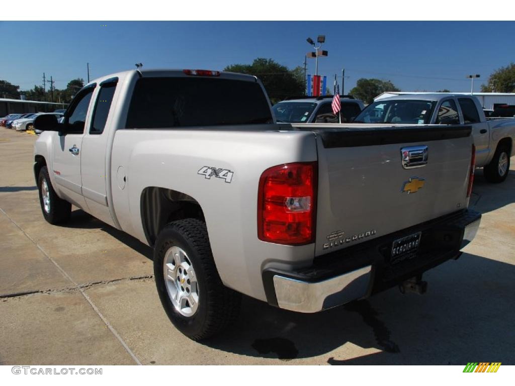 2008 Silverado 1500 LT Extended Cab 4x4 - Silver Birch Metallic / Light Titanium/Ebony Accents photo #3