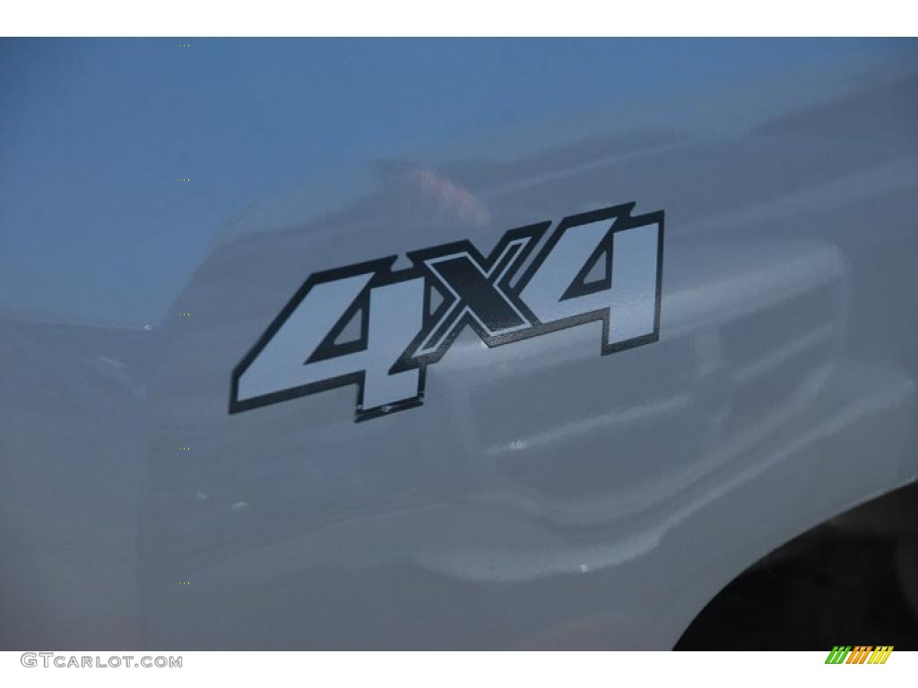 2008 Chevrolet Silverado 1500 LT Extended Cab 4x4 Marks and Logos Photo #40433732