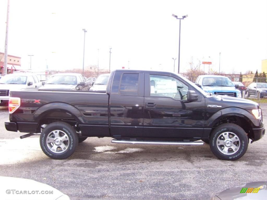 2010 F150 STX SuperCab 4x4 - Tuxedo Black / Medium Stone photo #6