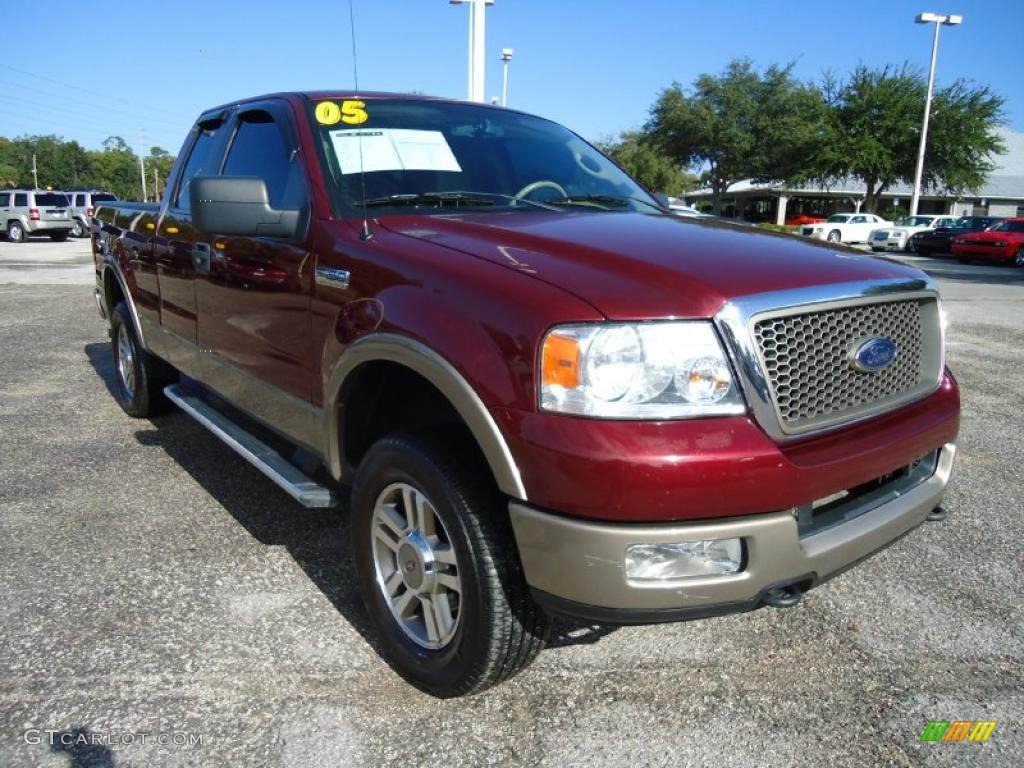 2005 F150 Lariat SuperCab 4x4 - Dark Toreador Red Metallic / Tan photo #13