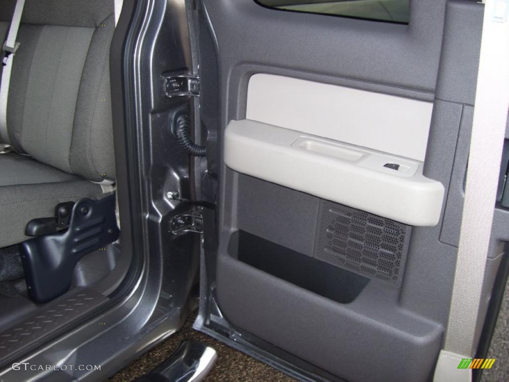 2010 F150 STX SuperCab 4x4 - Sterling Grey Metallic / Medium Stone photo #13