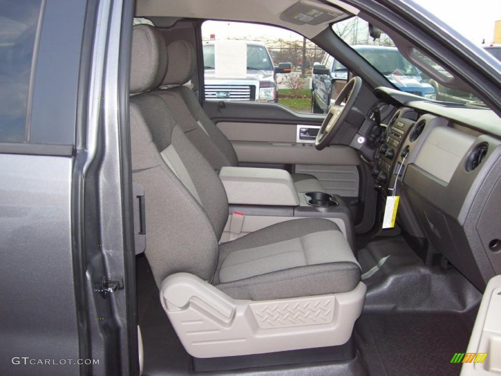 2010 F150 STX SuperCab 4x4 - Sterling Grey Metallic / Medium Stone photo #20