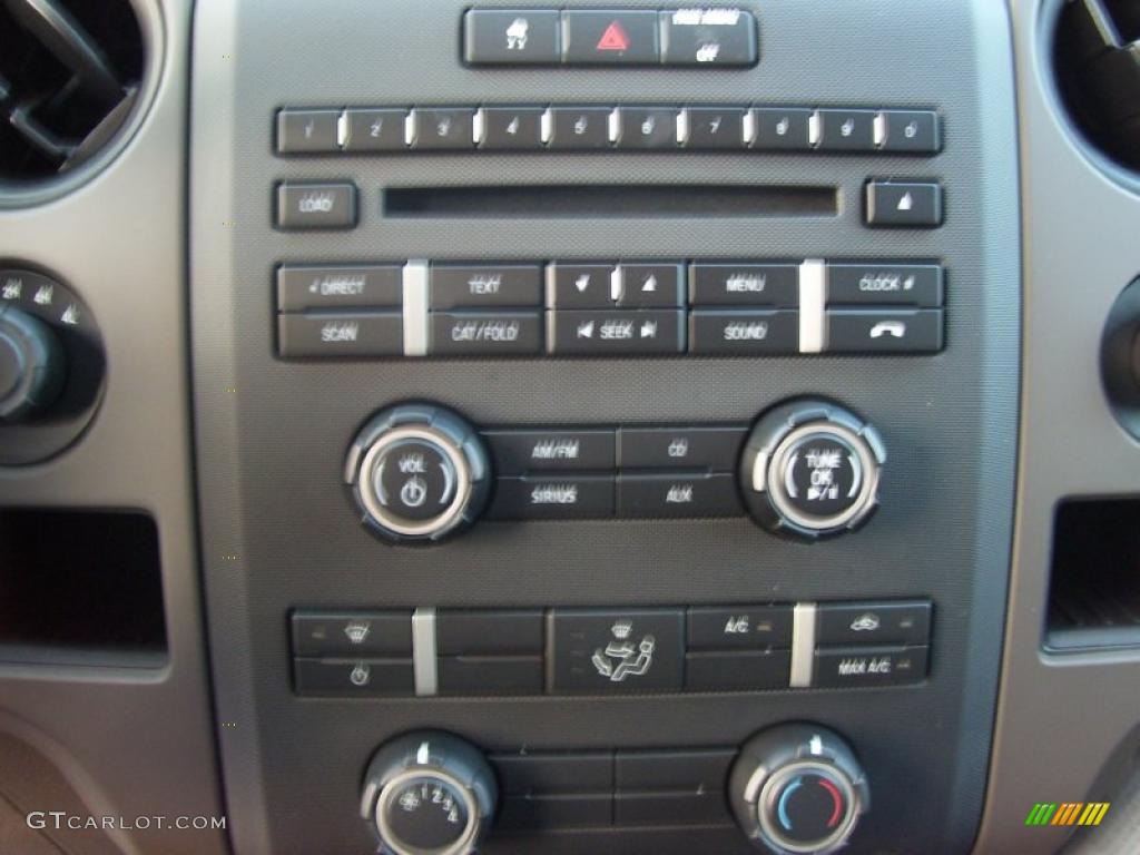 2010 F150 STX SuperCab 4x4 - Sterling Grey Metallic / Medium Stone photo #28