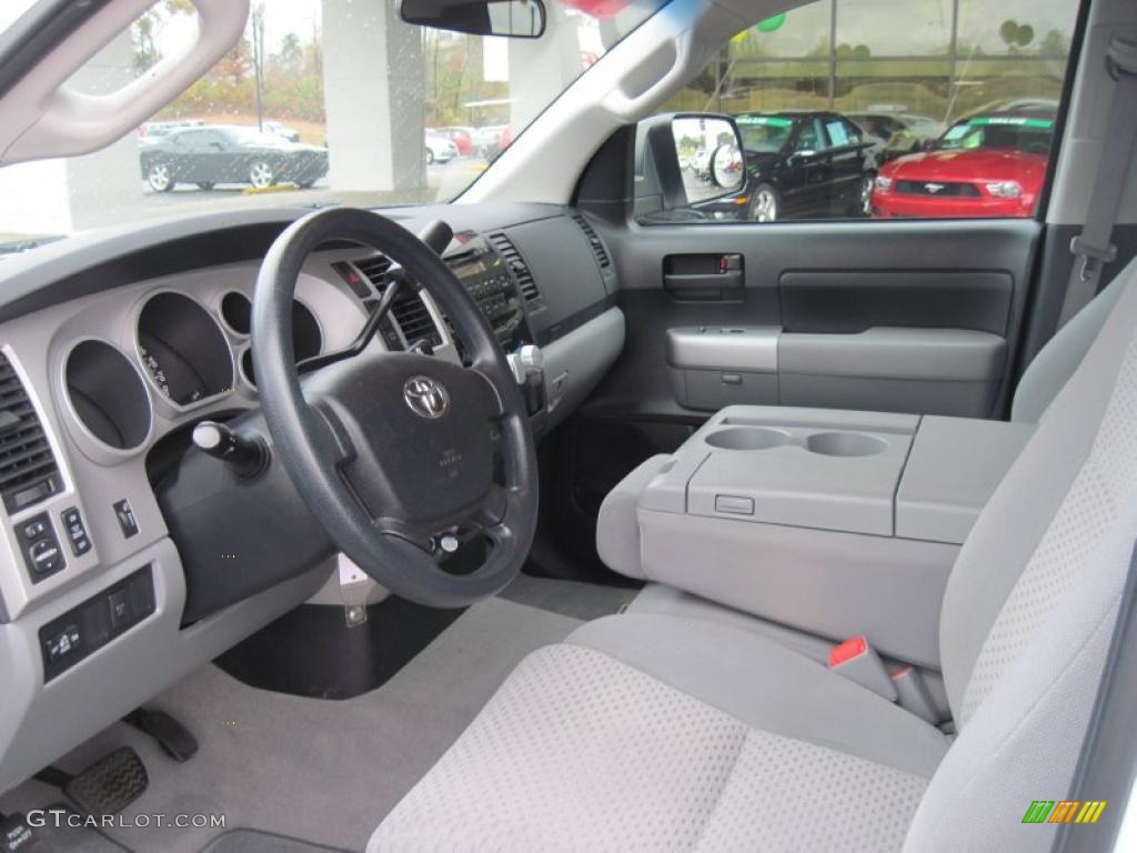 2007 Tundra SR5 TSS Double Cab - Super White / Graphite Gray photo #13