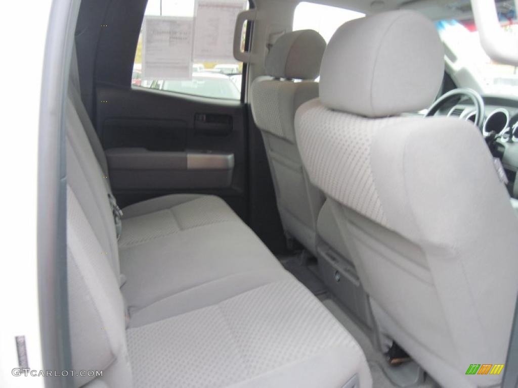 2007 Tundra SR5 TSS Double Cab - Super White / Graphite Gray photo #16