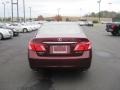 Royal Ruby Red Metallic - ES 350 Photo No. 4