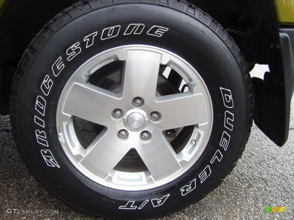 2008 Jeep Wrangler Sahara 4x4 Wheel Photo #40438284