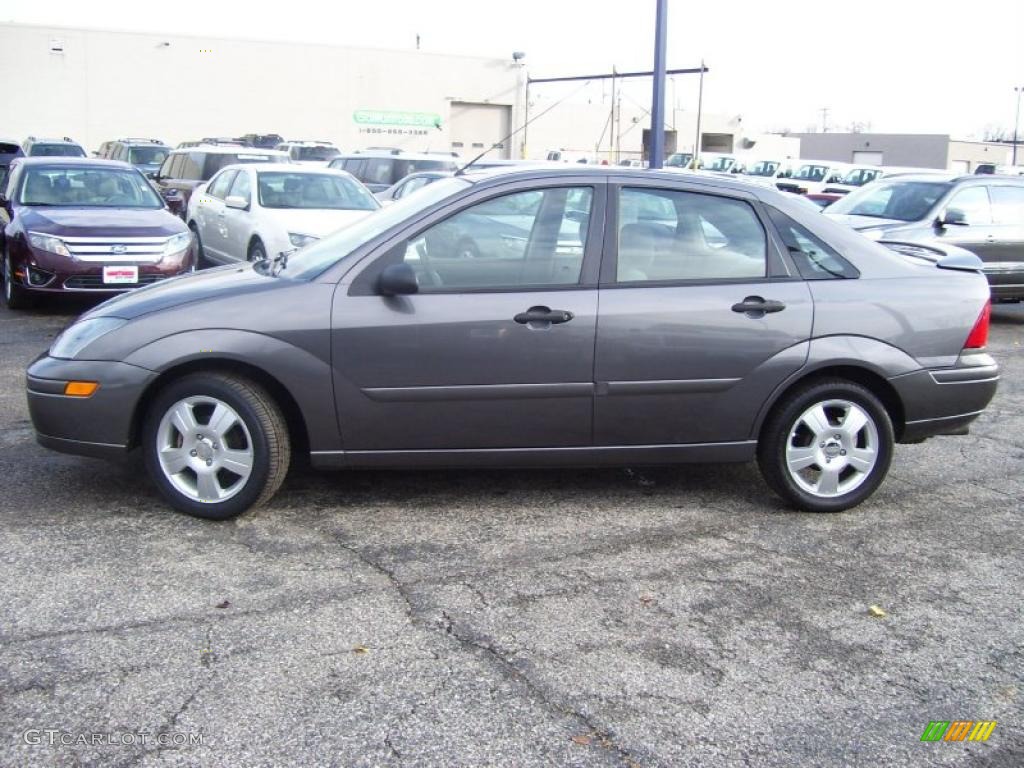 Liquid Grey Metallic 2004 Ford Focus ZTS Sedan Exterior Photo #40438845