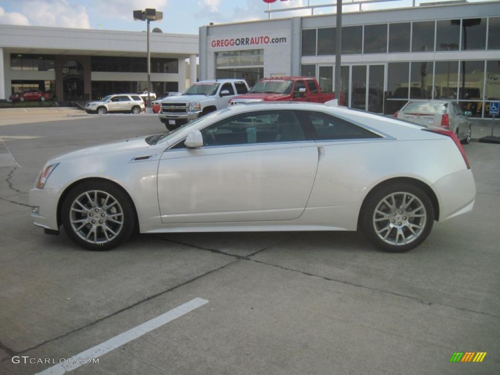 White Diamond Tricoat 2011 Cadillac CTS Coupe Exterior Photo #40439562