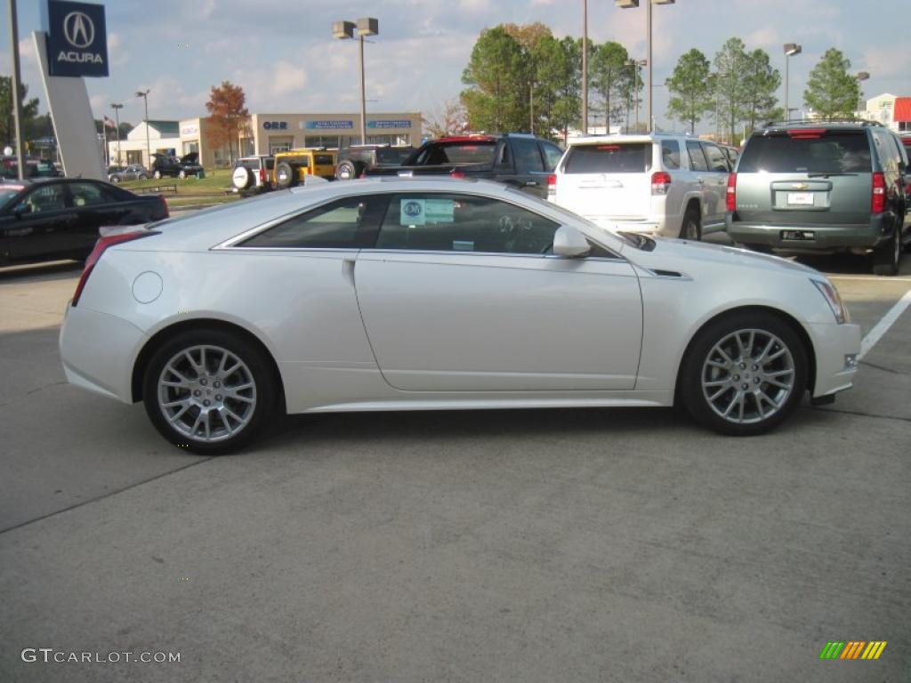 White Diamond Tricoat 2011 Cadillac CTS Coupe Exterior Photo #40439577