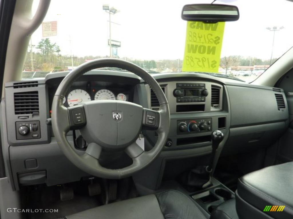 2006 Dodge Ram 2500 Sport Quad Cab 4x4 Dashboard Photos