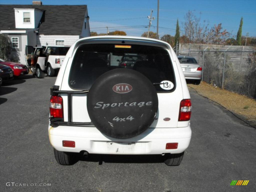 1999 Sportage 4WD - White / Brown photo #5