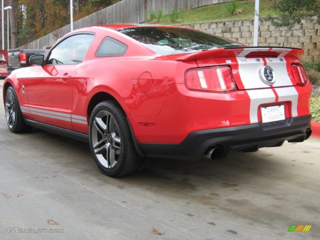 2010 Mustang Shelby GT500 Coupe - Torch Red / Charcoal Black/White photo #8