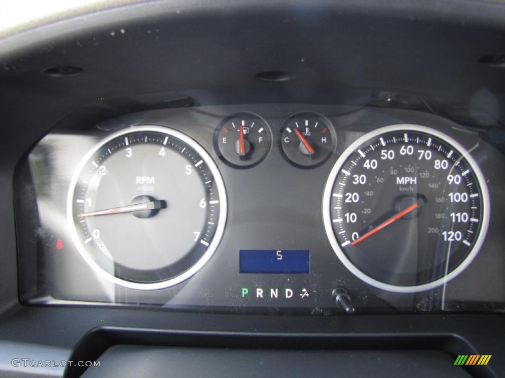 2011 Dodge Ram 1500 ST Quad Cab Gauges Photo #40445125