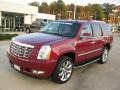 Red-E - Escalade AWD Photo No. 1