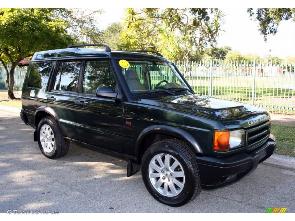 Epsom Green 2000 Land Rover Discovery II Standard Discovery II Model Exterior Photo #40446045